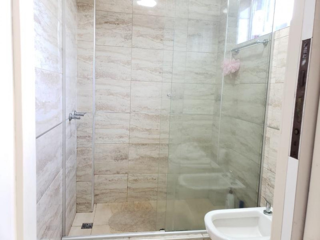 Gimenez 3200 ! chalet 5 ambientes impecable