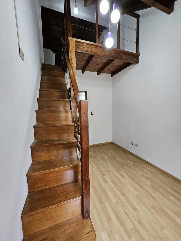 Triplex en Venta en Country Haras Maria Del Parque - 4 ambientes!
