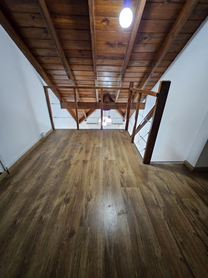 Triplex en Venta en Country Haras Maria Del Parque - 4 ambientes!