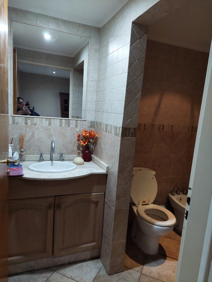 Arredondo 2279 - Chalet 6 ambientes - Permuta por menor valor !