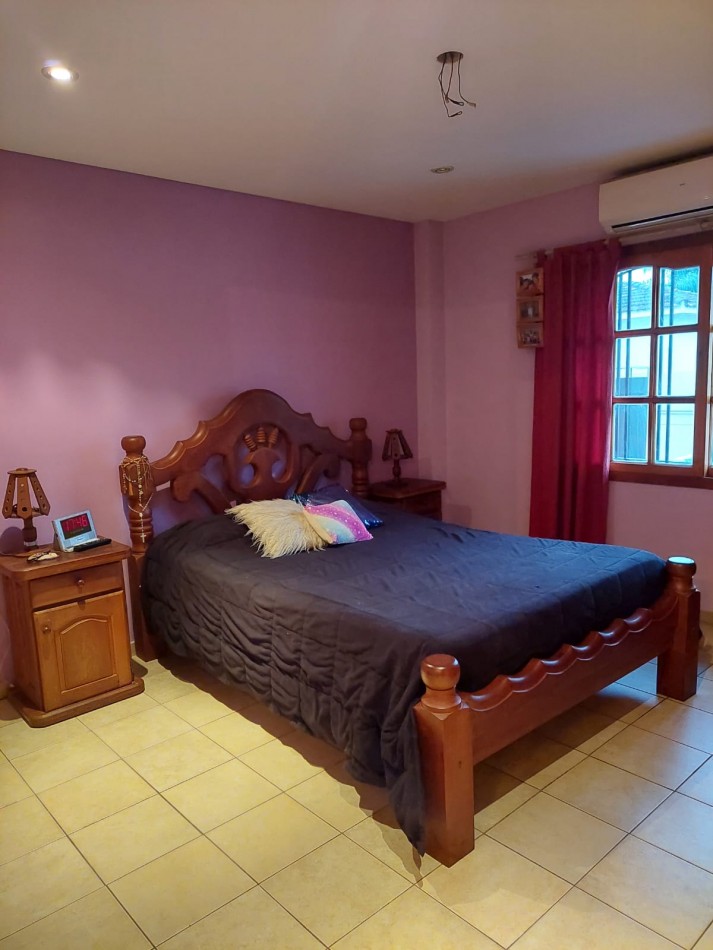 Arredondo 2279 - Chalet 6 ambientes - Permuta por menor valor !