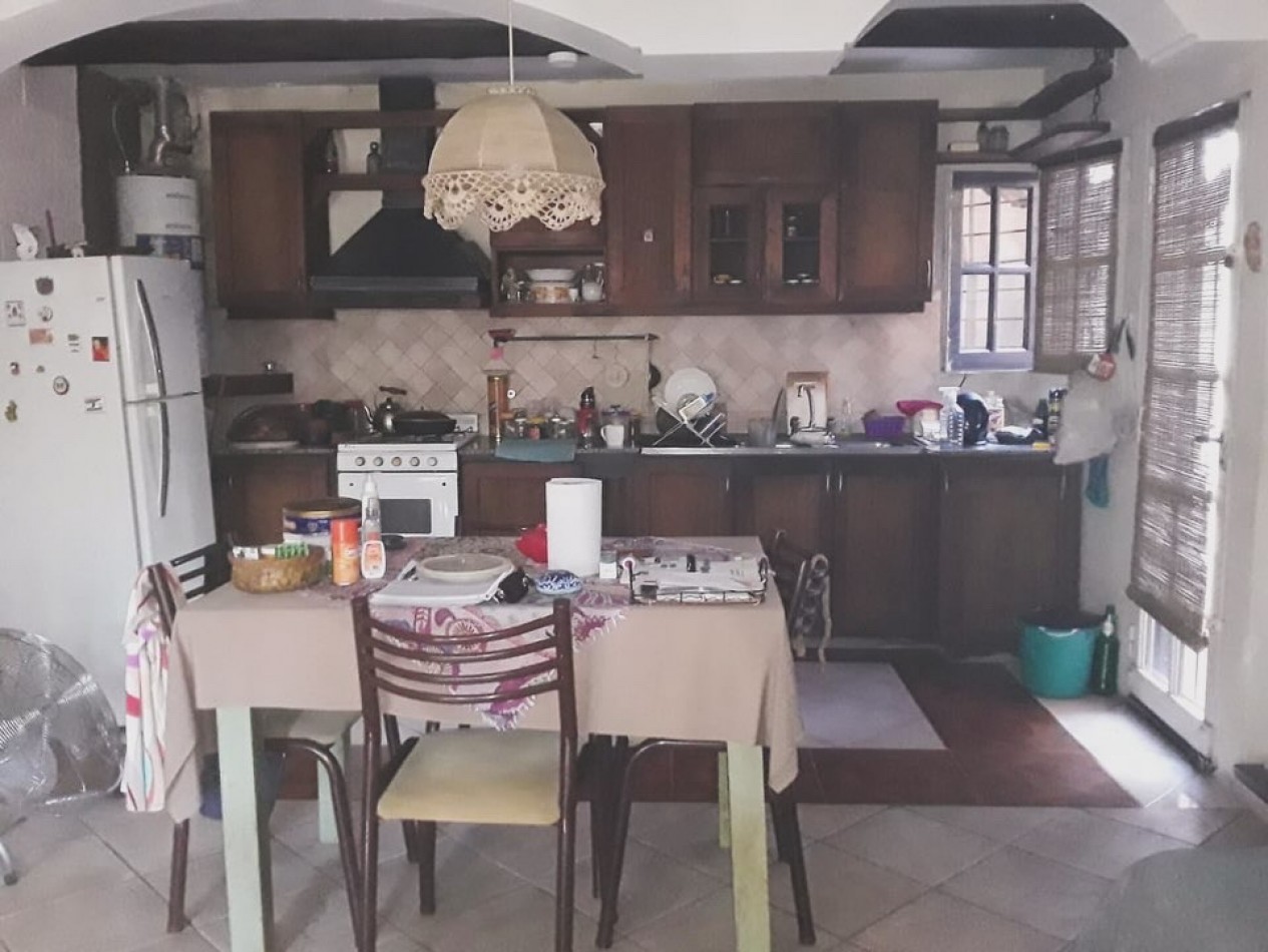 Zapiola 2200 - Casa en ph 3 ambientes