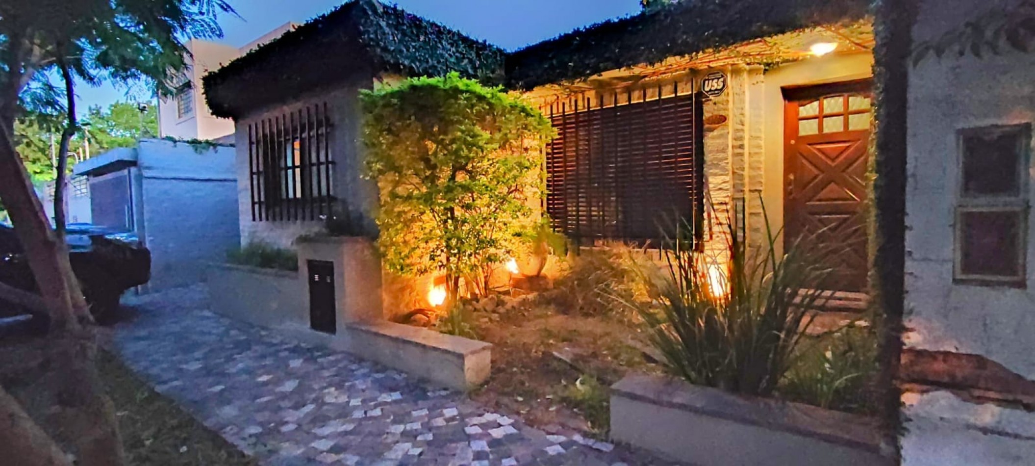 Campichuelo 3160 ! Casa 4 ambientes impecable !