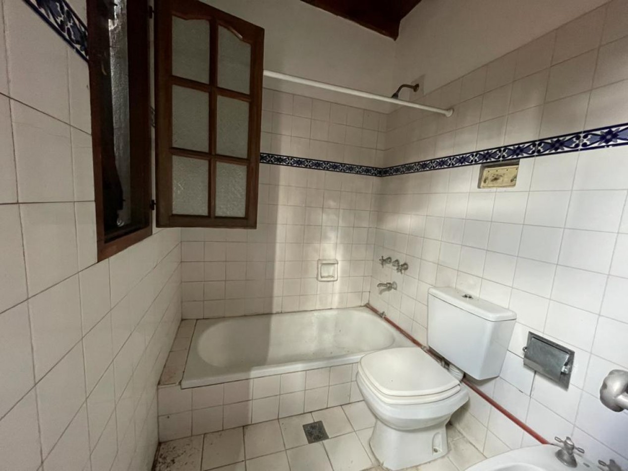 Dean Funes 400 ❗️Chalet de estilo sobre 1.000 metros !