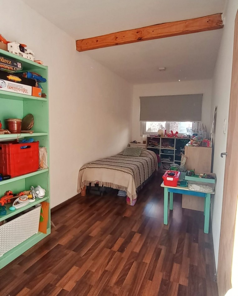 Chivilcoy 2232 - Casa 4 ambientes ! Impecable