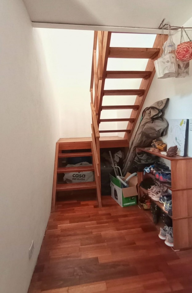 Chivilcoy 2232 - Casa 4 ambientes ! Impecable