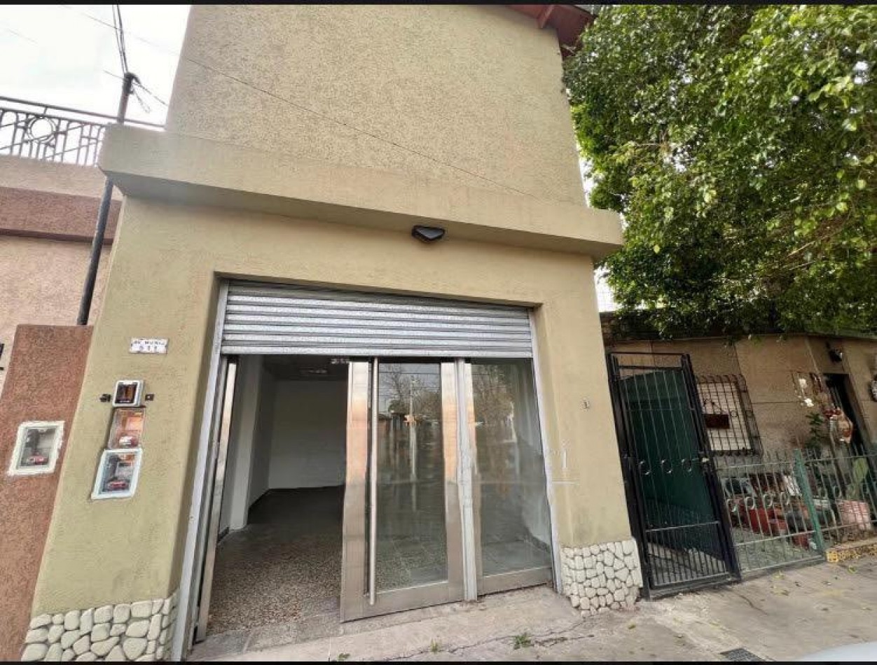 Local mas departamento 3 ambientes