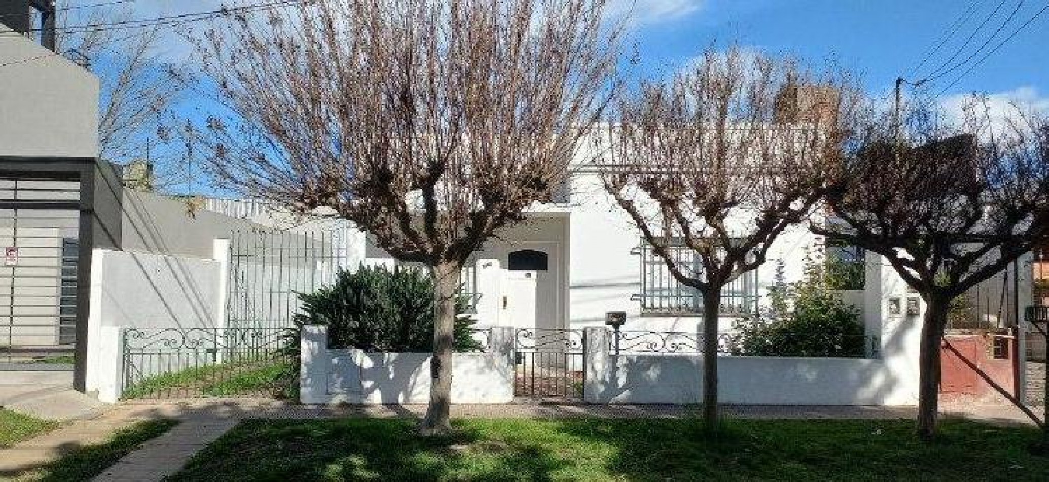 Ventura Bustos al 2200 ‼️ americana 3 ambientes