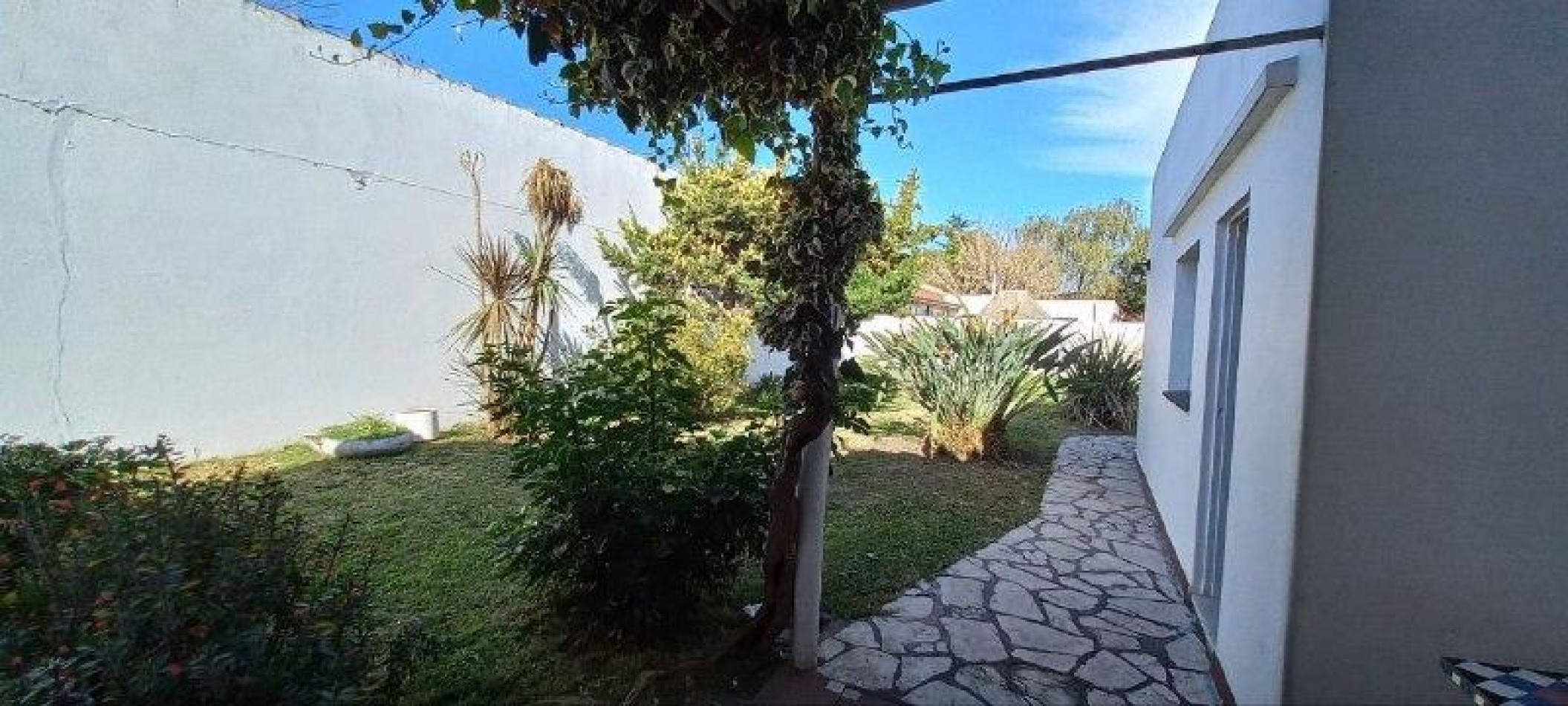 Ventura Bustos al 2200 ‼️ americana 3 ambientes