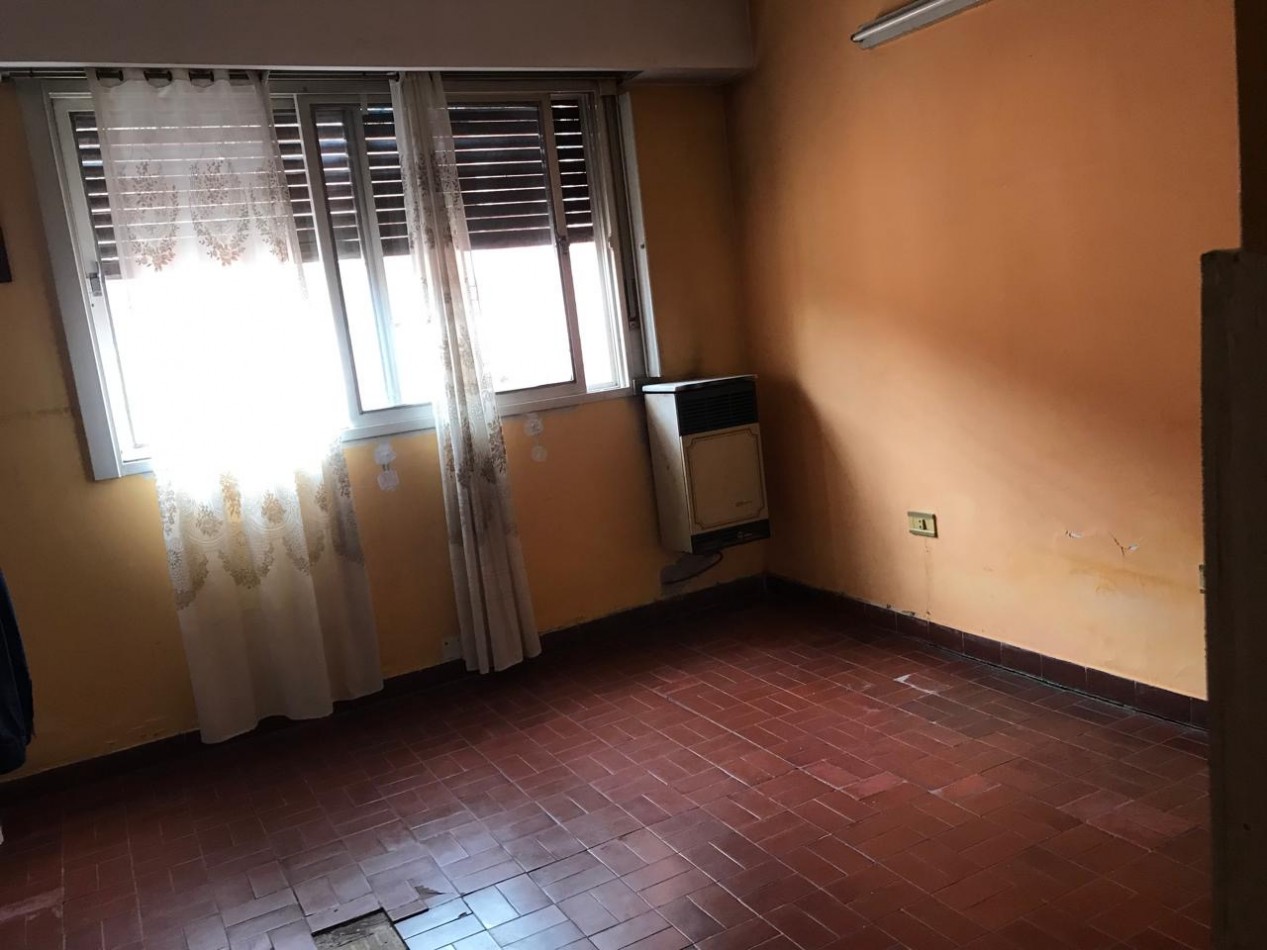Sarrachaga 3121 ! Casa 3 ambientes