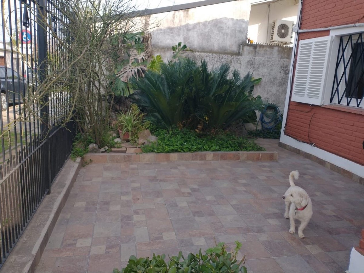 Chalet 3 ambientes ! Excelente ubicacion