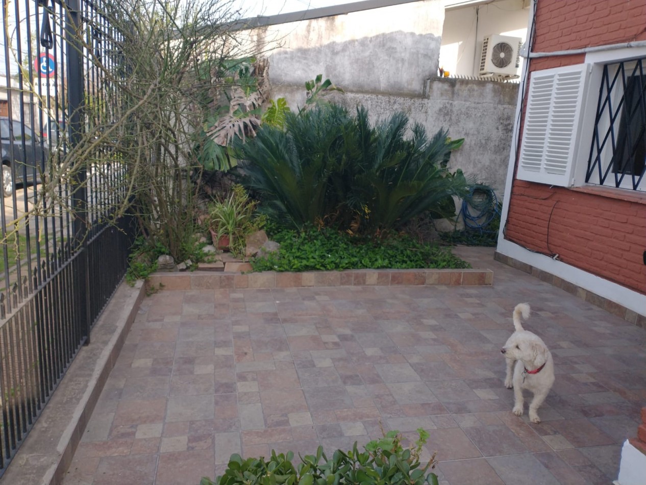 Chalet 3 ambientes ! Excelente ubicacion