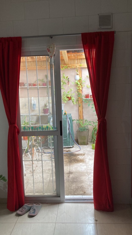 Casa en Ph 3 ambientes ! Apta Credito