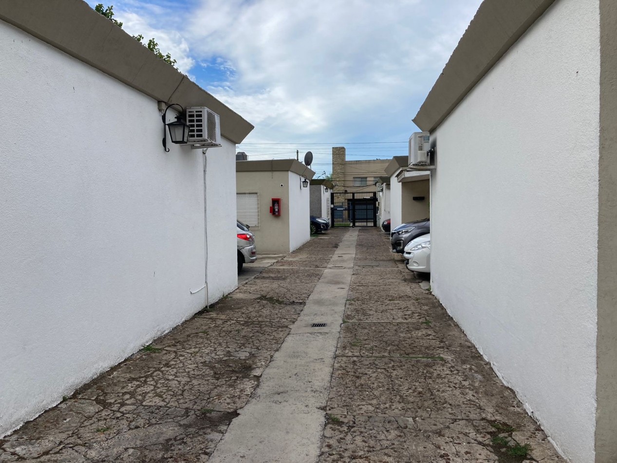 Casa en Ph 3 ambientes ! Apta Credito