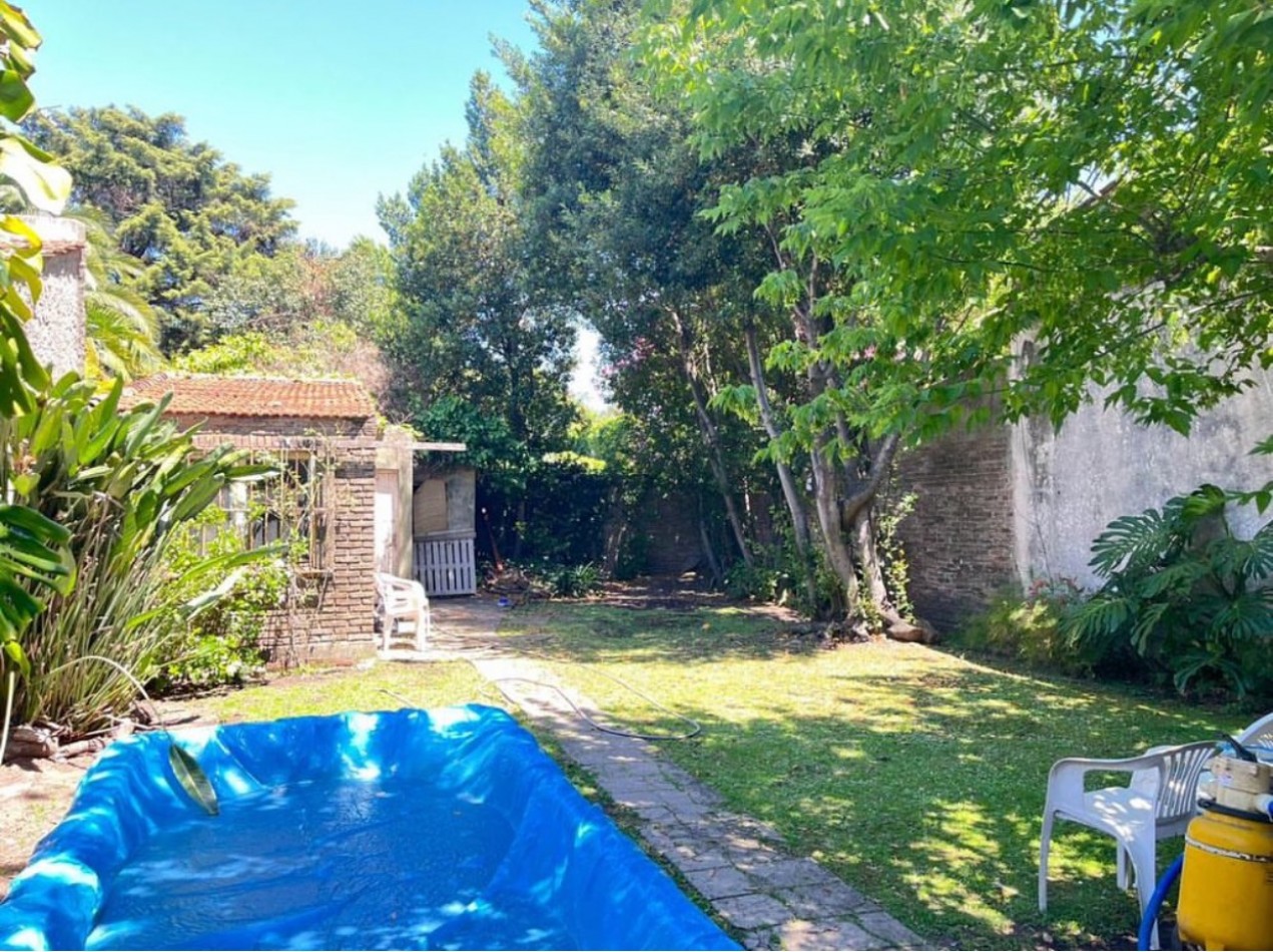Chivilcoy 1600 ! Casa 5 ambientes en planta baja