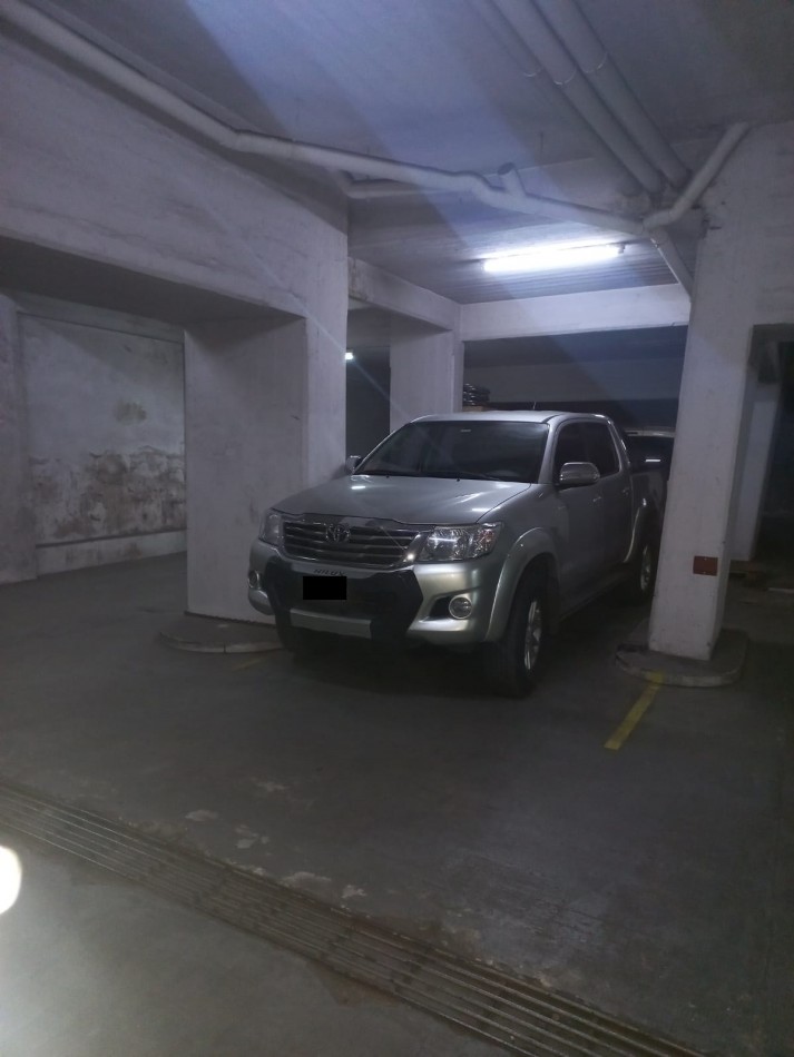 Cochera en moron centro