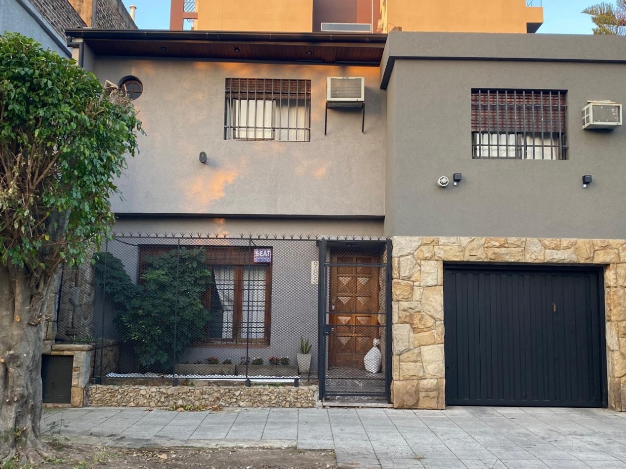 Casa en Ph 4 ambientes - Acepta Permutas !