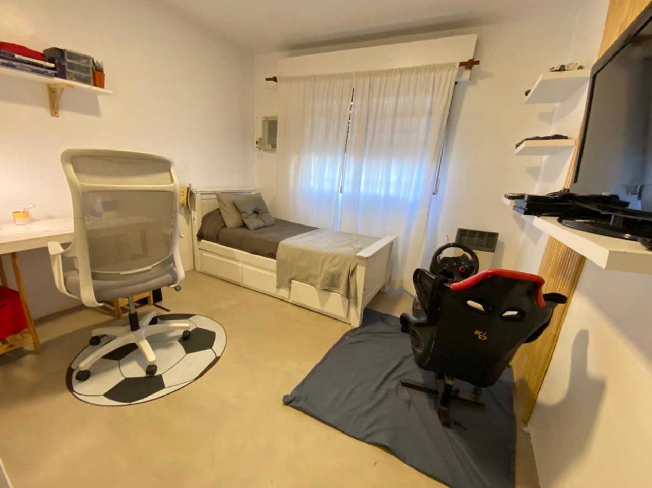 Casa en Ph 4 ambientes - Acepta Permutas !