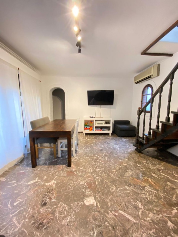 Casa en Ph 4 ambientes - Acepta Permutas !
