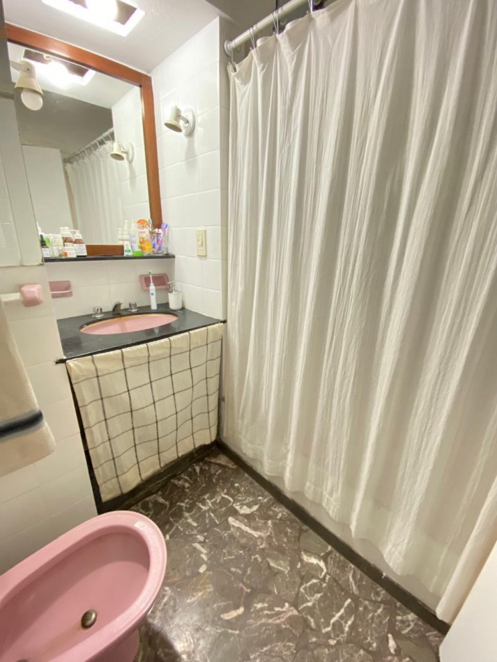 Casa en Ph 4 ambientes - Acepta Permutas !