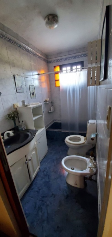 Excelente ubicacion ! Chalet 5 ambientes