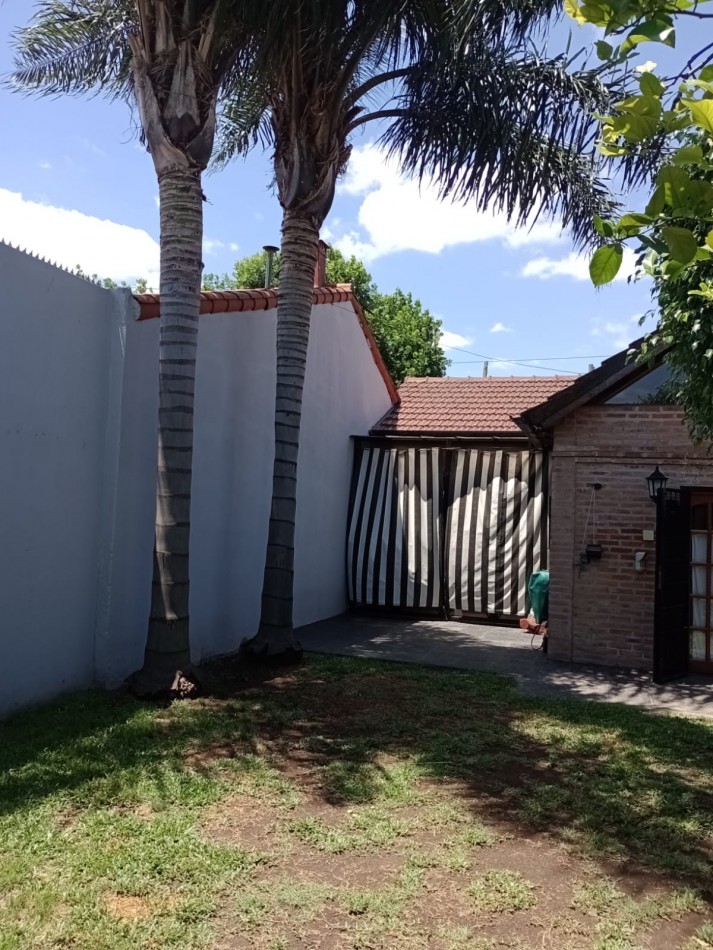Ranchos 1520 ! Chalet 3 ambientes - excelente ubicacion