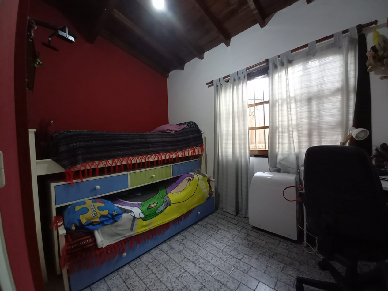 Casa en Ph 4 ambientes ! Apto credito