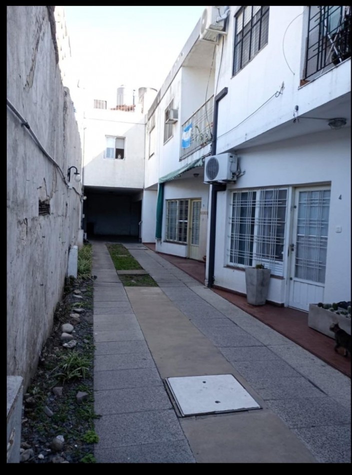Duplex 3 ambientes - Permuta !