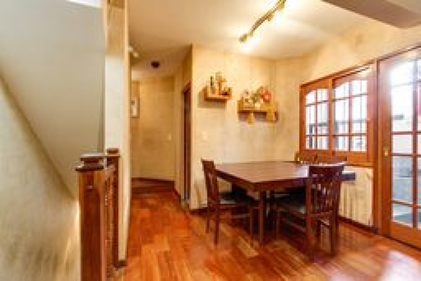 Casa 4 ambientes ! Impecable