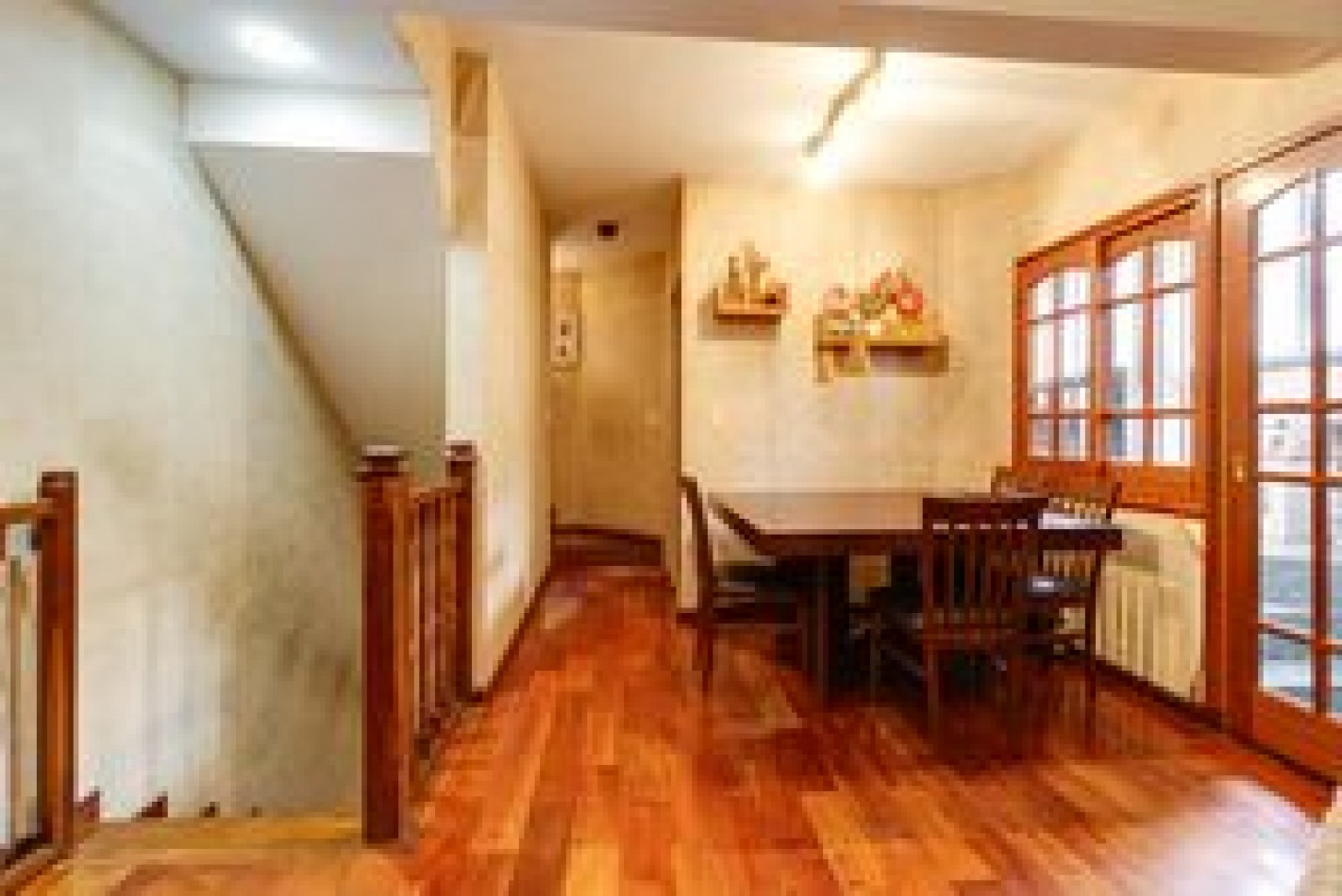 Casa 4 ambientes ! Impecable