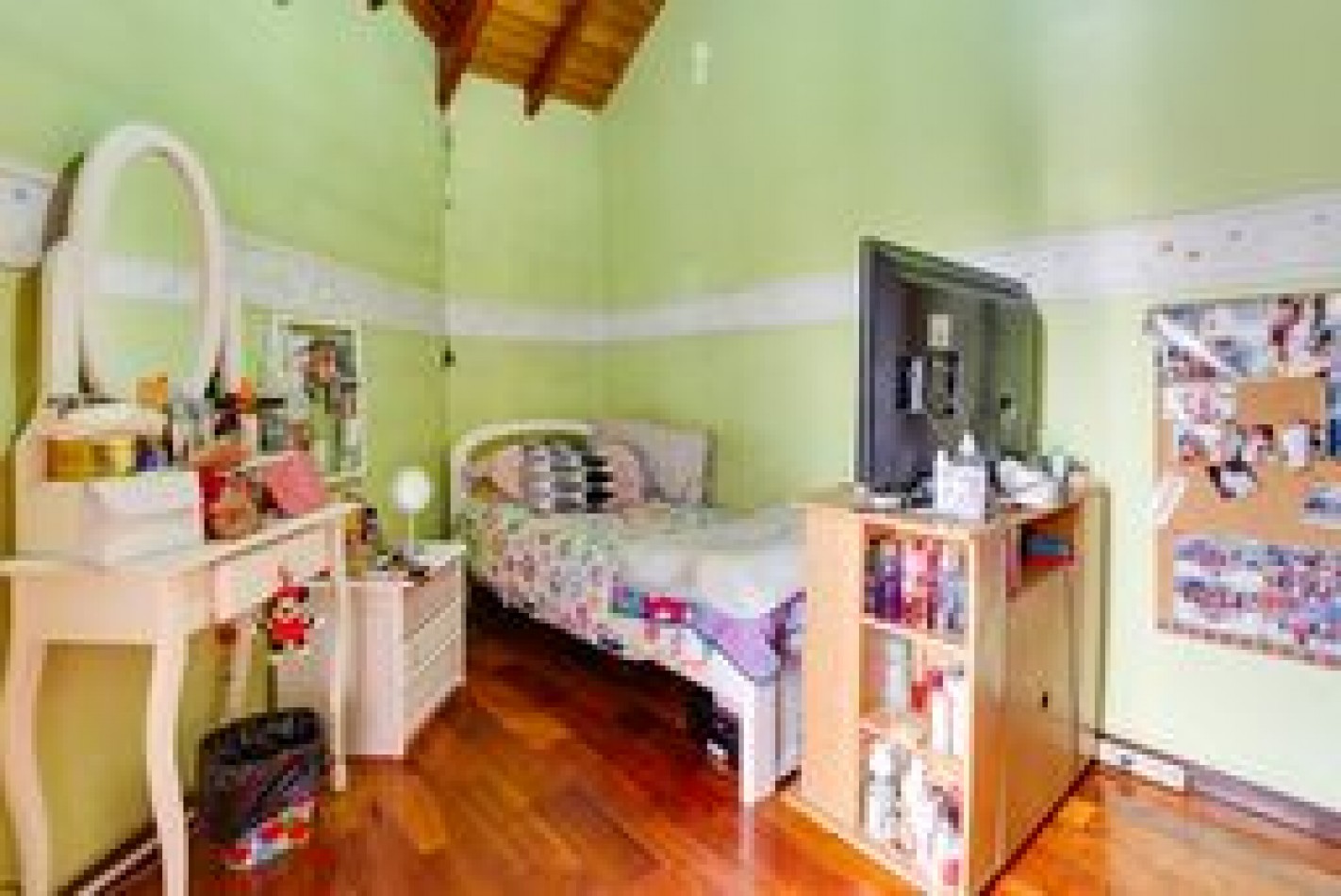 Casa 4 ambientes ! Impecable