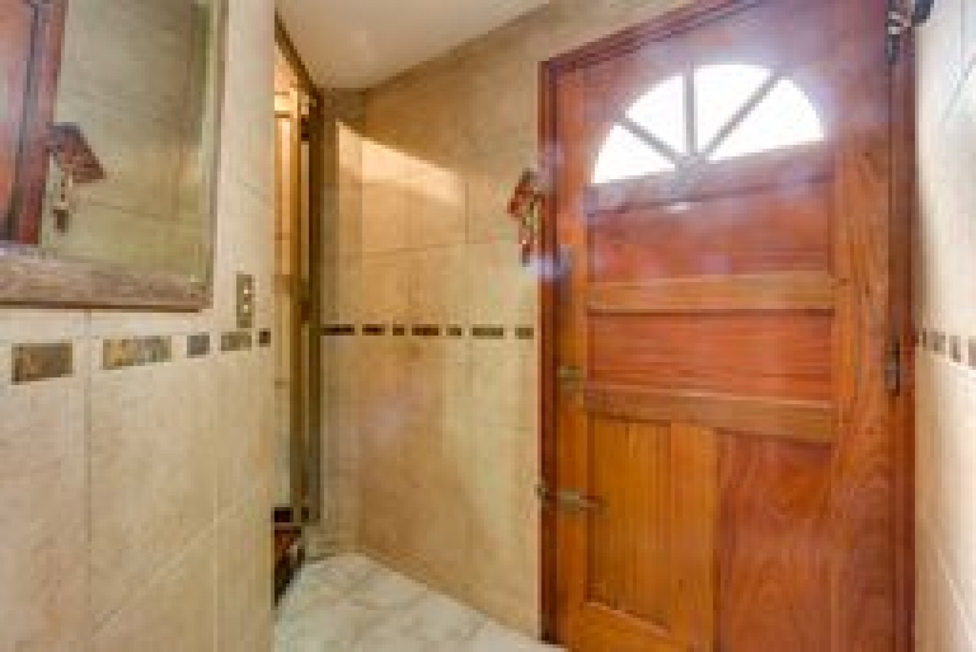 Casa 4 ambientes ! Impecable