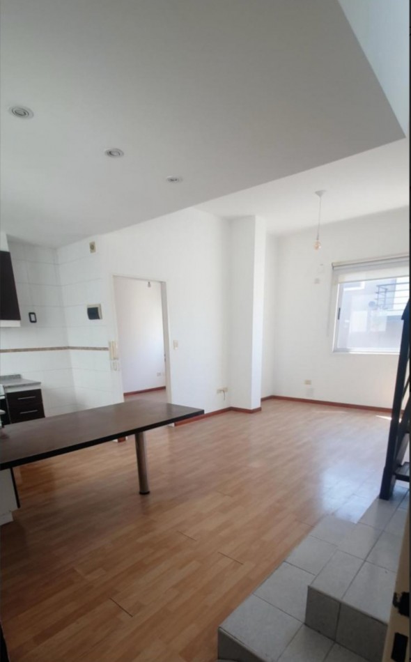 Ph 2 ambientes con terraza propia en Devoto