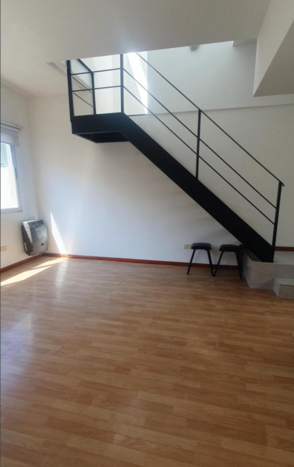 Ph 2 ambientes con terraza propia en Devoto