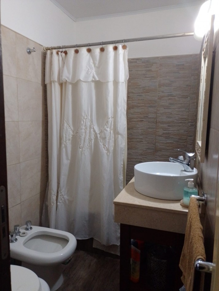 Casa en Ph 3 ambientes ! Impecable
