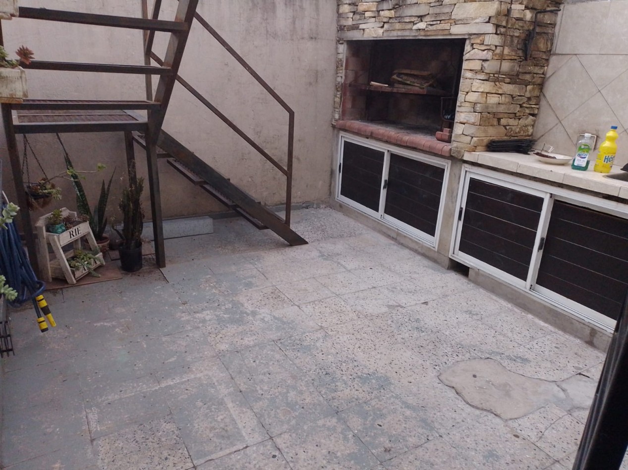 Casa en Ph 3 ambientes ! Impecable