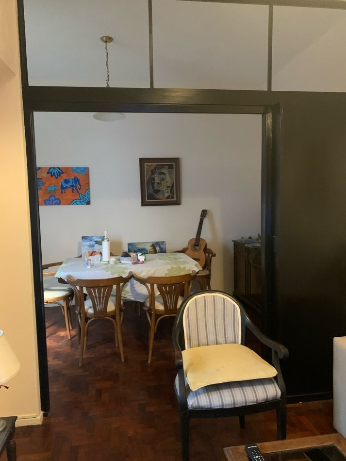 Amplio departamento 2 ambientes en Flores