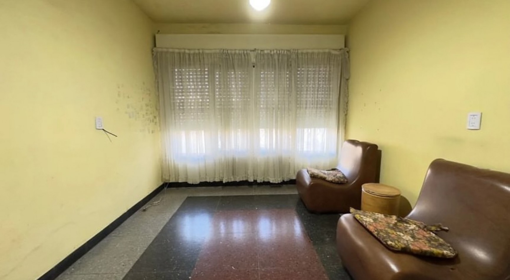 Casa 3 ambientes mas local