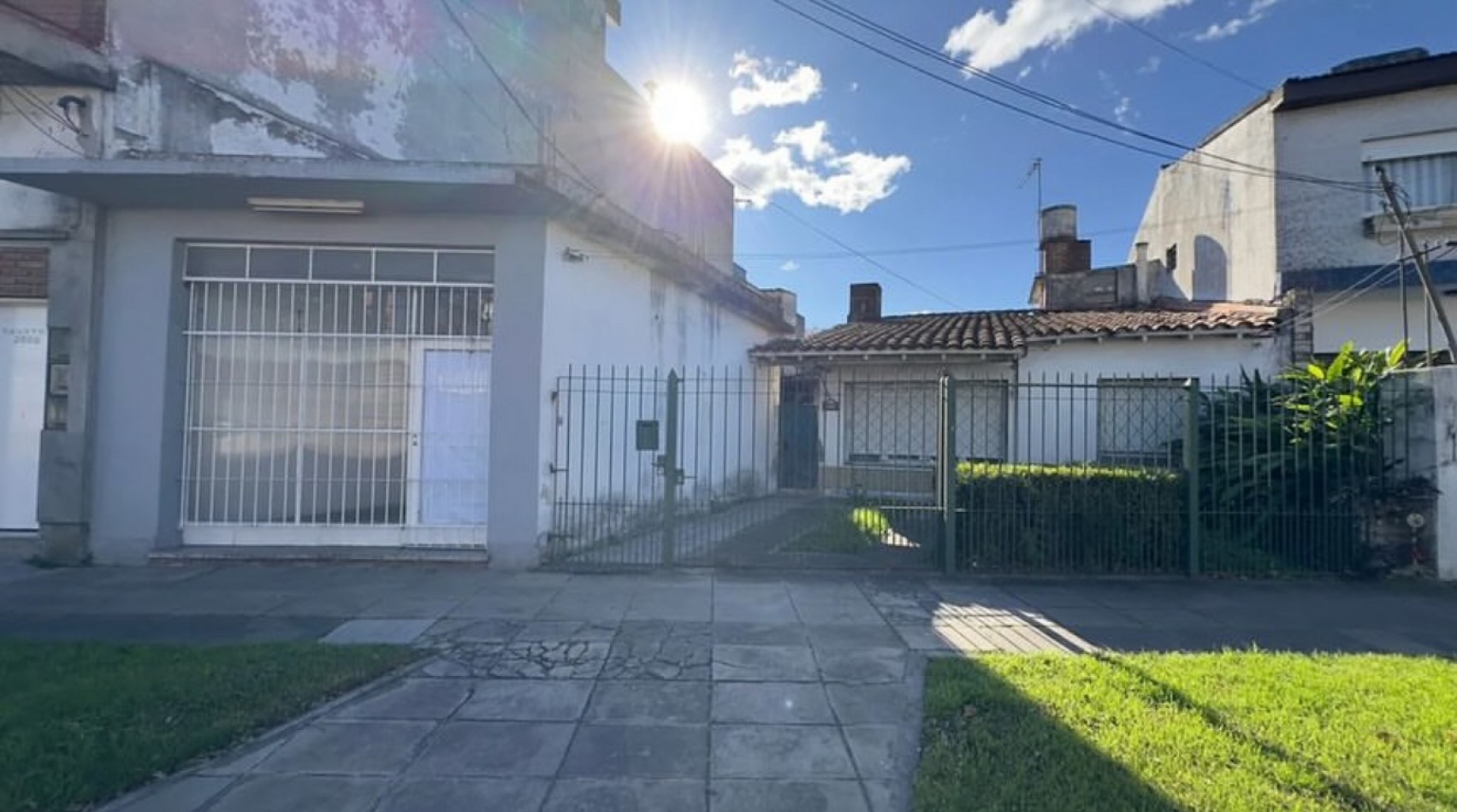 Casa 3 ambientes mas local