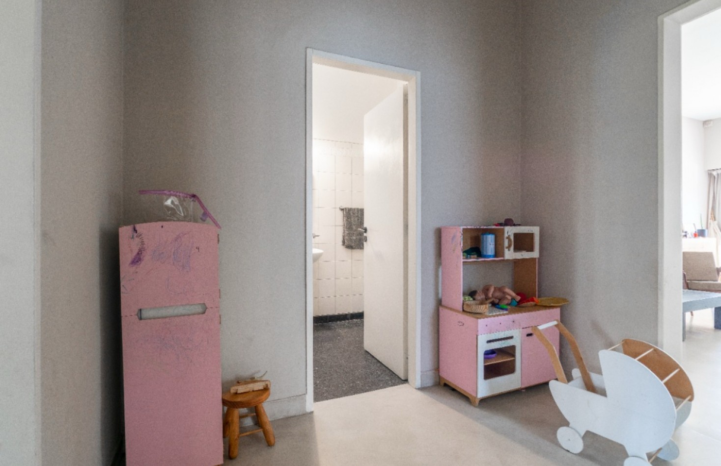 Casa 4 ambientes impecable ! O para construccion de edificio