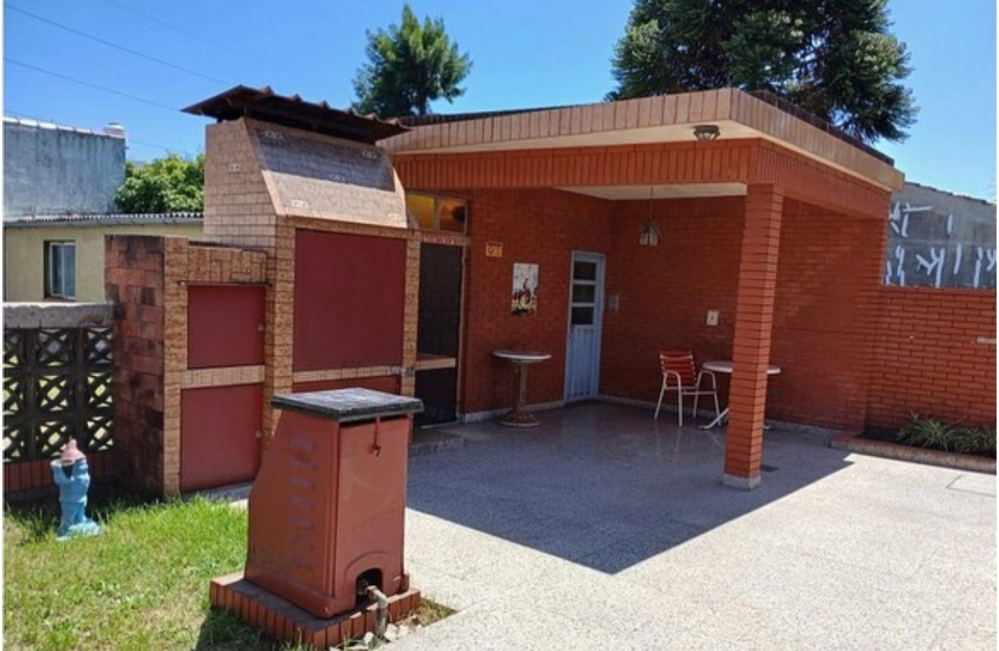 Casa Americana 3 ambientes ! Lote de 10x 37