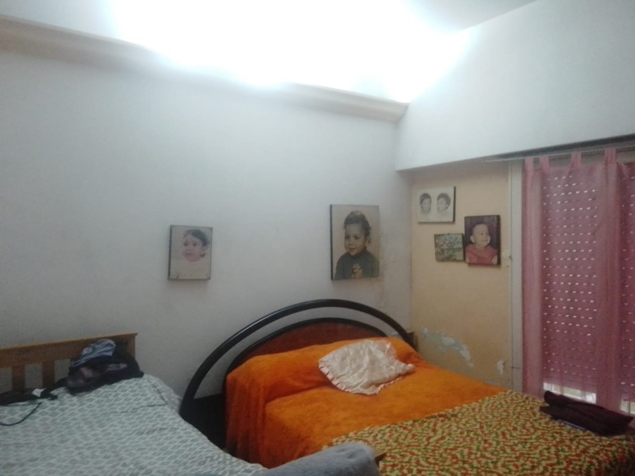 Casa 3 ambientes a reciclar ! Hermoso lote 10 x 45