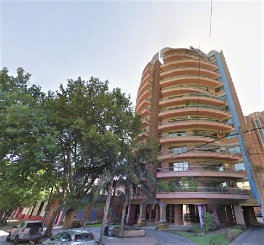 Intendente Grand 236 ! Financia resto dueño