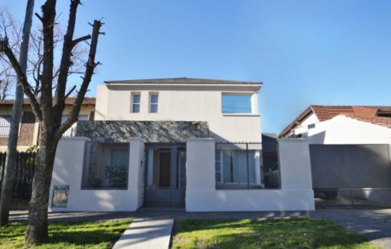 Nuevo Valor! - Excelente casa sobre terreno de 12x50 en Ituzaingo!