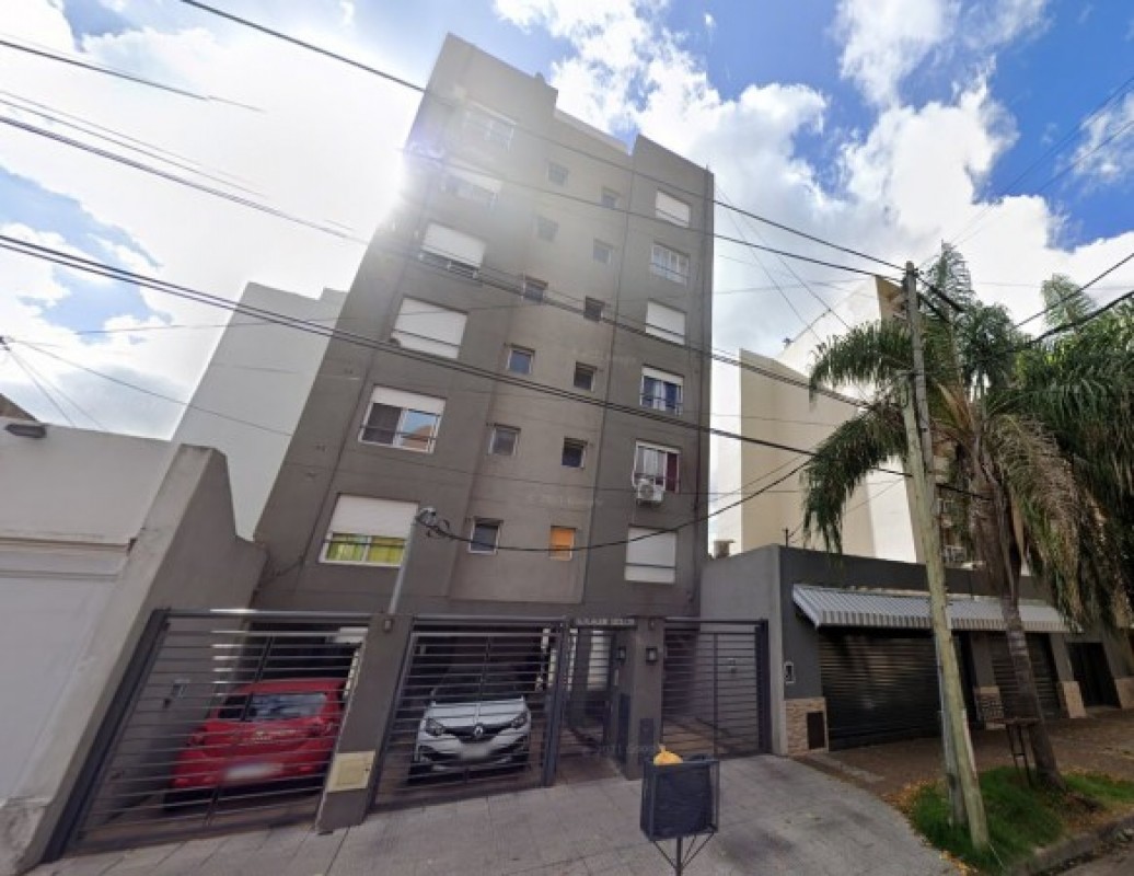 Departamento en venta en Castelar Norte - OPORTUNIDAD - con cochera!