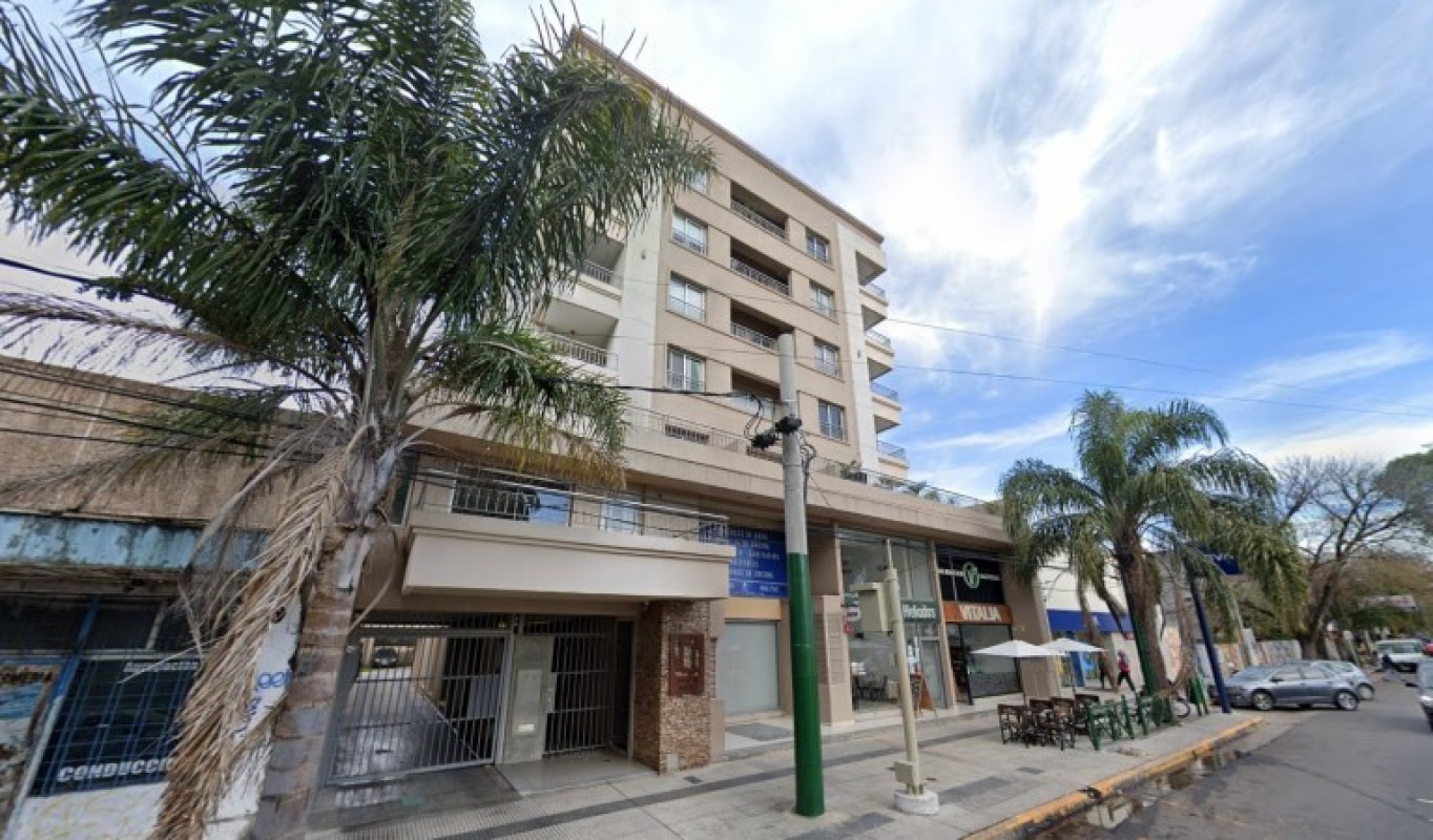 Departamento Monoambiente en venta en Ituzaingo con cochera!