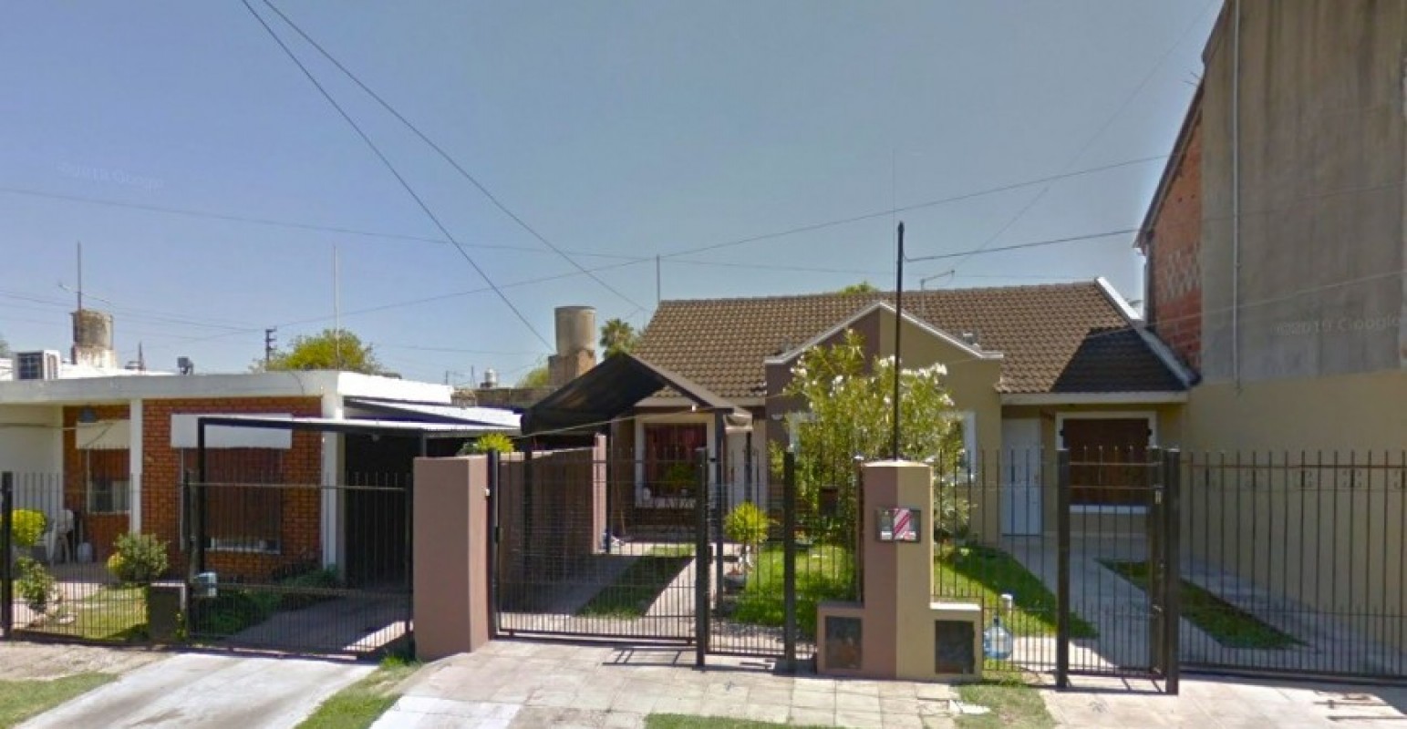 Duplex en venta en Ituzaingo de 4 ambientes
