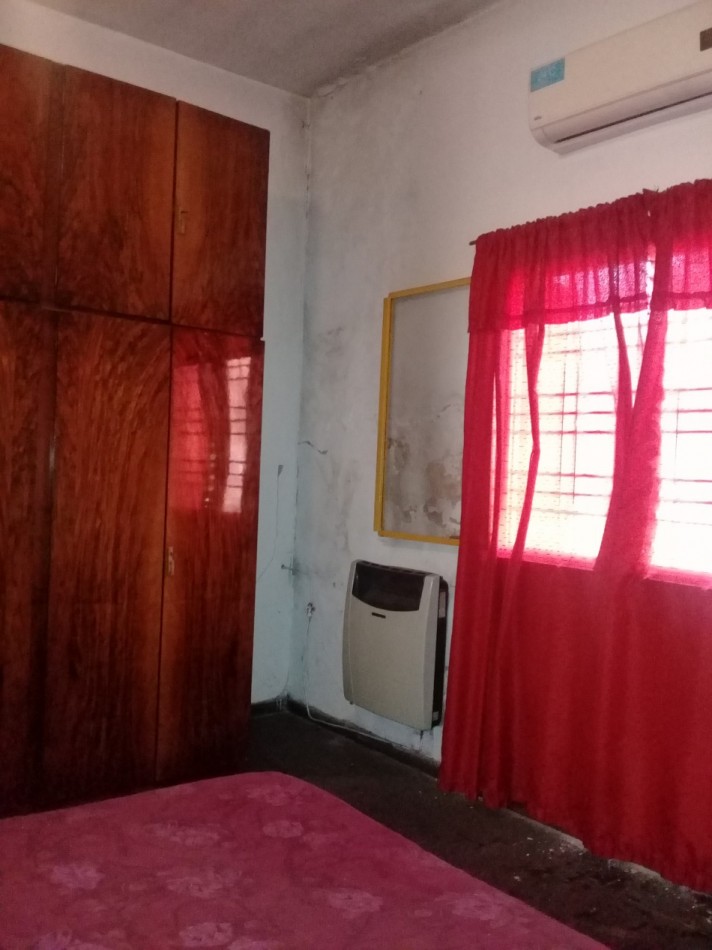 Chivilcoy 2608 - Casa 3 ambientes mas Local !!!