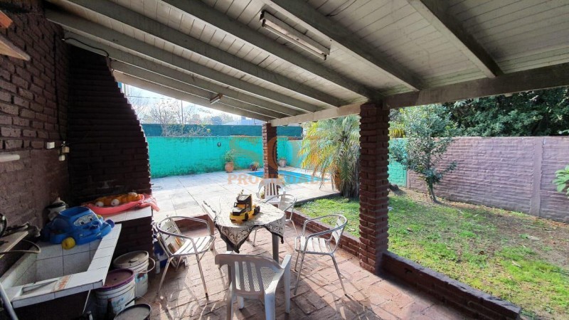 Tucuman 2215 - Chalet sobre lote de 7.50 x 50