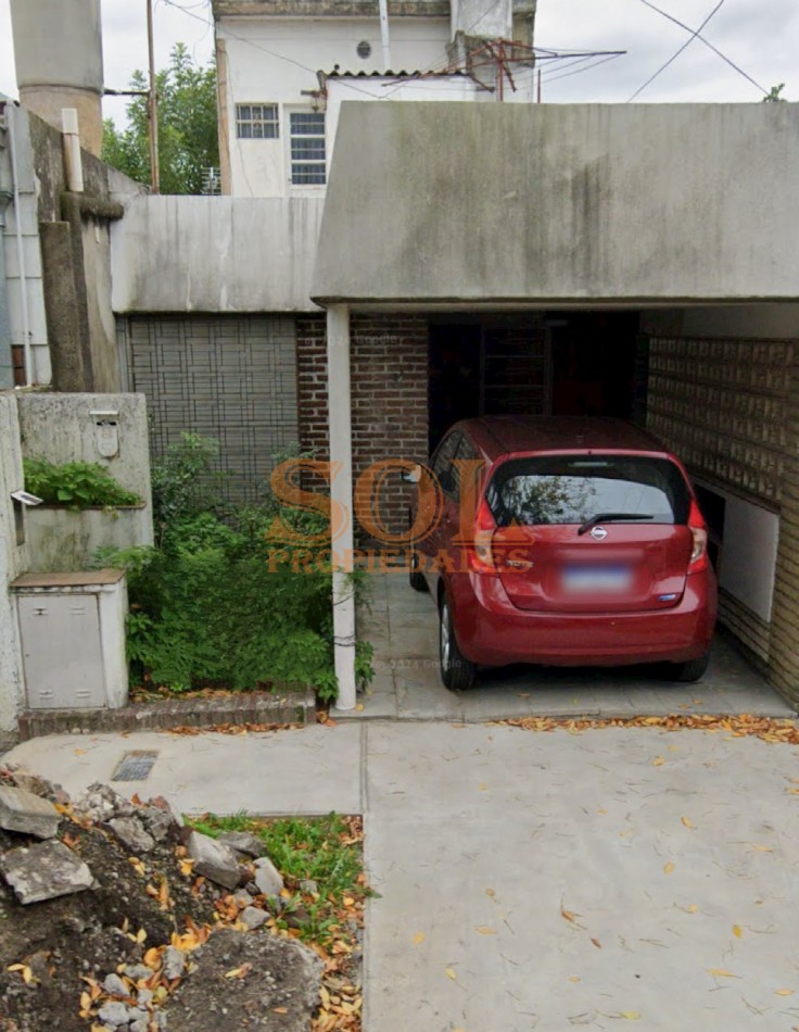 Casa en Ph 4 ambientes ! A reciclar